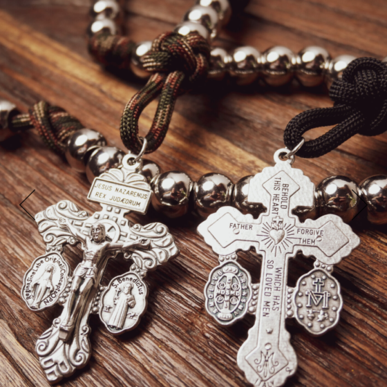 Terço de Combate | Traditione Miracula et St Benedict